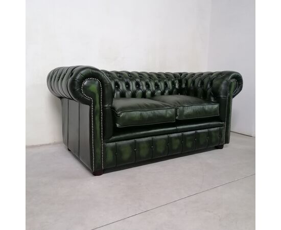 New original English Chesterfield sofa and armchairs     