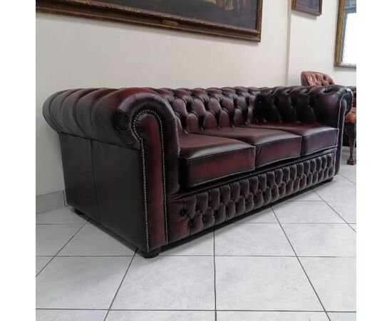 Chesterfield club three-seater sofa in old English burgundy red leather, original new     