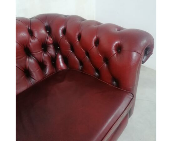 Oxford Chesterfield three-seater sofa in antiqued burgundy red leather     