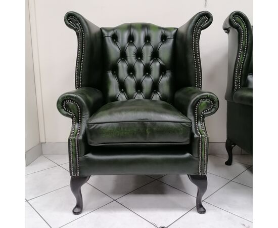 Chesterfield (chester) Queen Anne armchair and chesterfield footrest in antique green leather, new     