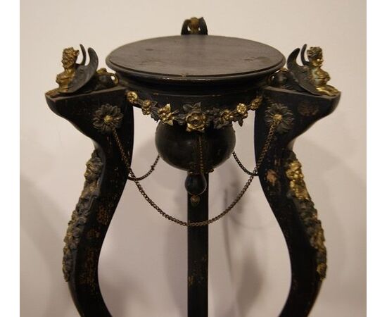 Coppia di Antichi tavolini alti porta piante del 1800 stile Impero con bronzi