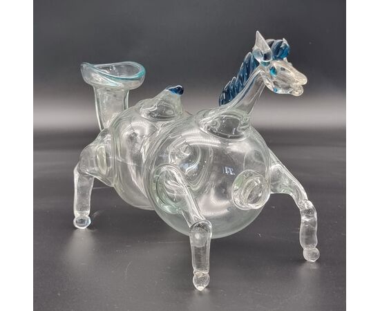 Cavallo in vetro