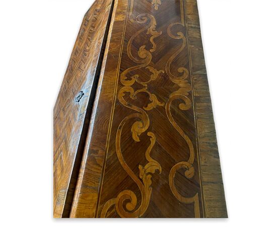 Rolo eighteenth century flap cabinet     