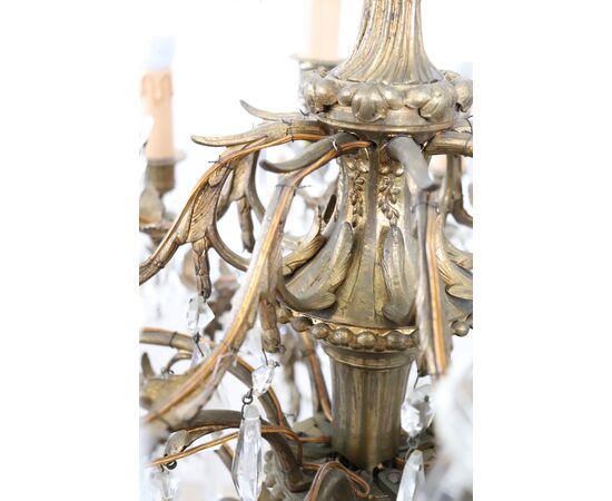Grande lampadario antico in bronzo e cristalli primi decenni sec XX 24 luci PREZZO TRATTABILE