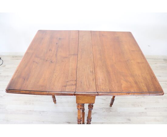 Tavolino antico a bandelle in noce XIX secolo PREZZO TRATTABILE