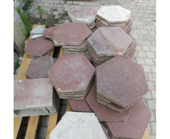 darp196 - hexagonal cement tiles, 28 sqm scraps, 1900s     