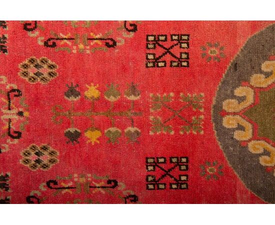SINKIANG carpet of old manufacture     