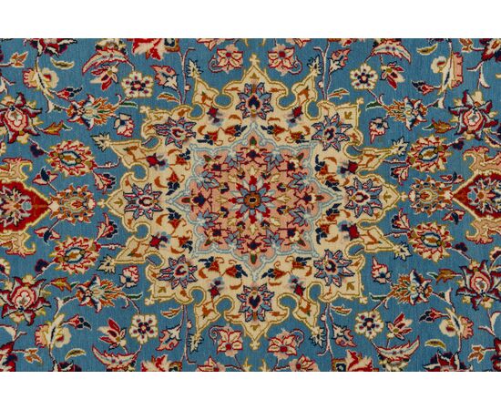 ISFAHAN Persian carpet with silk warp     