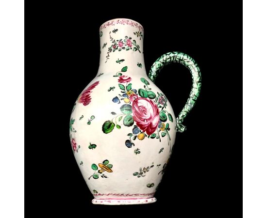 Grande vaso con ansa,decorato alla rosa con uccellino.Manifattura Casali e Callegari.Pesaro.