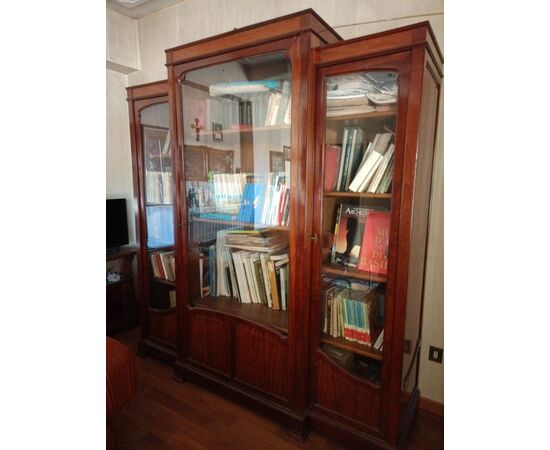 Libreria in mogano a tre ante con vetri origine inglese epoca primi900