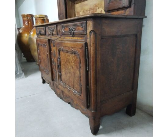 Credenza con alzata o piattaia francese in essenze pregiate del XIX secolo 