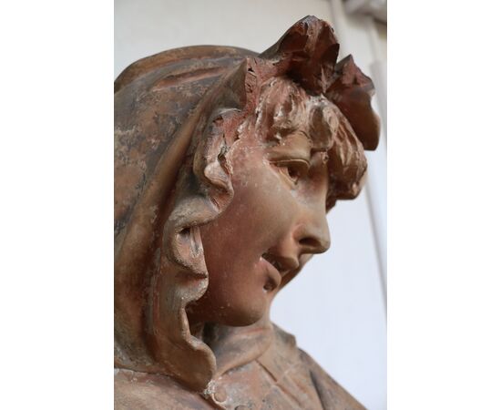 Bust, &quot;Lady with headphone&quot;     