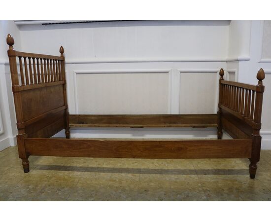 Single bed     
