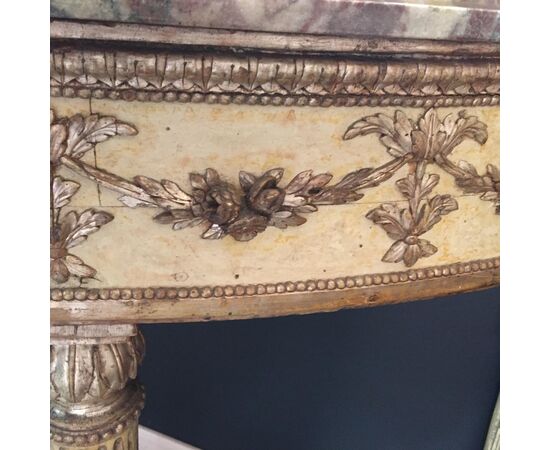 Louis XVI console in lacquered and gilded wood, Naples.     