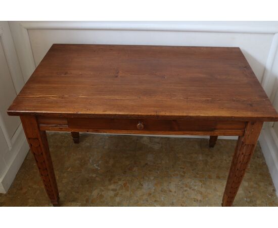 Neoclassical fir table     
