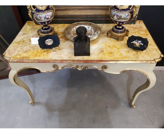 Consolles table from the 18th century     