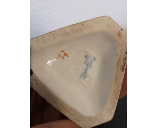 Porcelain cherub from MEISSEN     