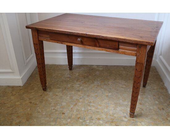 Neoclassical fir table     