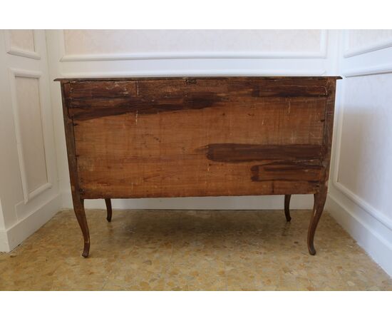 Louis XV chest of drawers     