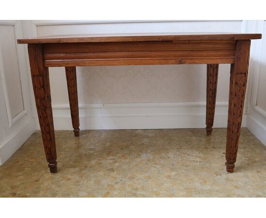 Neoclassical fir table     