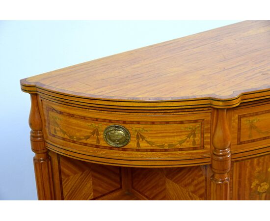 Credenza desserte a mezzaluna, legno di seta, Inghilterra XIX secolo