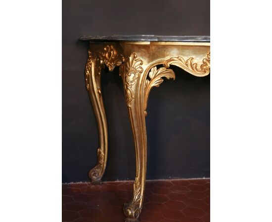 golden console Lucca 18th century     