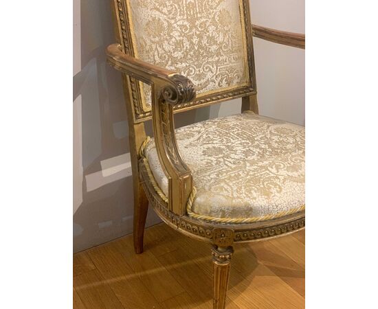 ANCIENT NEOCLASSICAL GOLDEN WRITING ARMCHAIR     