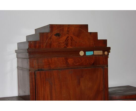 Particolarissimo cabinet Vittoriano di fine 1800 in legno di mogano