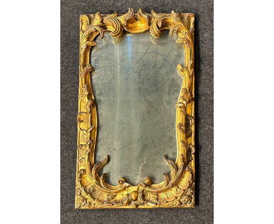 Specchiera in legno dorato e intagliato, Genova, metà del XVIII secolo