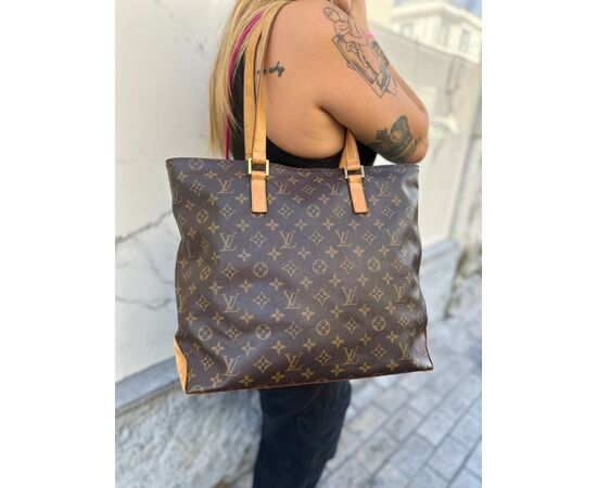 Louis Vuitton Luco GM Monogram