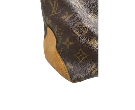 Louis Vuitton Luco GM Monogram