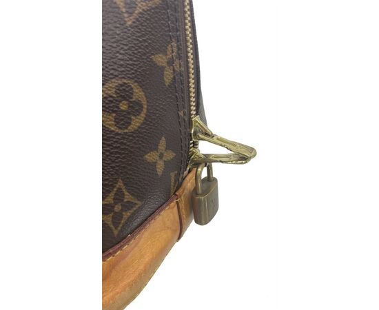 Louis Vuitton Alma GM Monogram