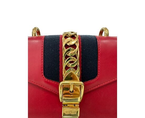 Gucci Sylvie Mini Rossa