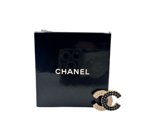 Chanel Spilla CC Bicolor