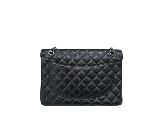 Chanel Maxi Jumbo Caviar Nera