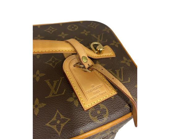 Louis Vuitton Nice Beauty Case