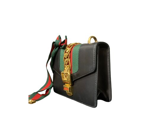 Gucci Sylvie Mini Flap Chain Pelle Nera