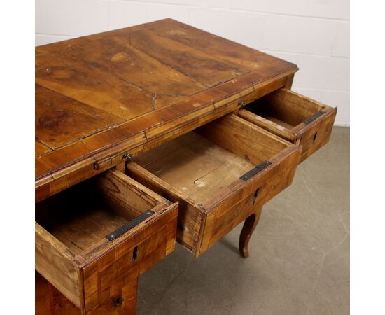 Style Desk Made with Vintage Woods     