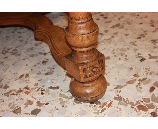 Tavolo rustico allungabile francese della seconda metà del 1800 in legno di rovere