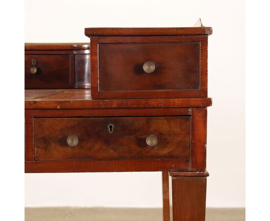 Carlton House Desk