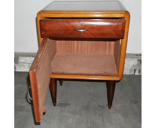 Pair of “60s bedside tables. Italian modernity     
