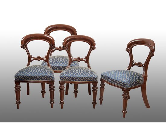 Gruppo di quattro sedie antiche vittoriane Inglese in massello di mogano. Periodo XIX secolo.