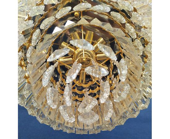 Lampadario tondo in metallo dorato e pendenti di cristallo - Ø cm 58 (D)