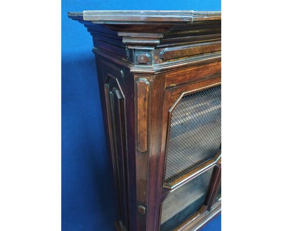 Walnut display cabinet with 2 open doors - Italy 19th century     