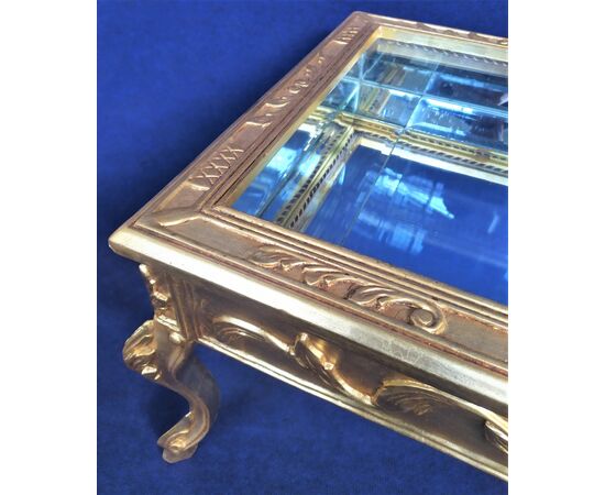 Coffee table in gilded wood, mirror and glass - Italy mid 20th century     