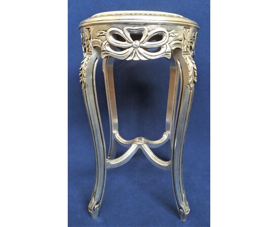 Tavolino in legno foglia argento con top in marmo - Italia XX sec.