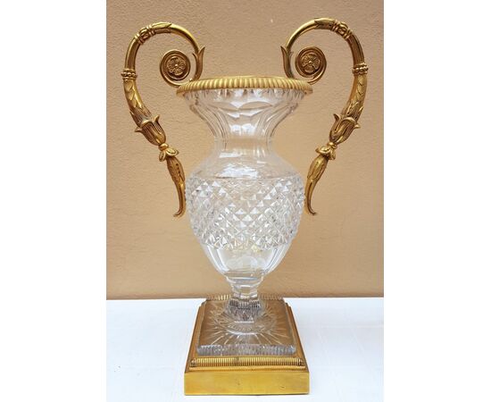 oppia di vasi in cristallo e bronzo dorato