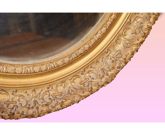 Specchiera ovale francese stile Luigi XV del 1800 dorata foglia oro 