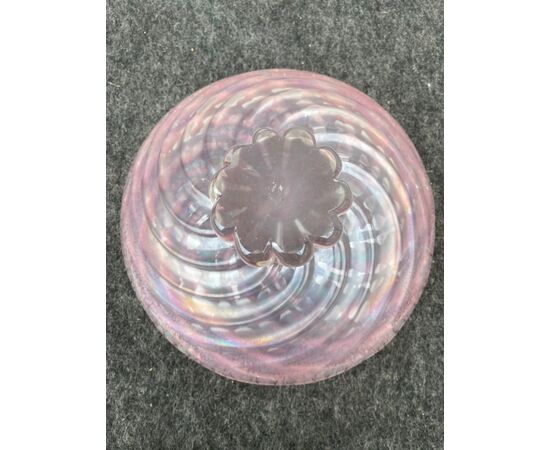 Double spiral submerged iridescent glass centerpiece.Manifattura Barovier-Seguso-Ferro.design Flavio Poli-Alfredo Barbini.     