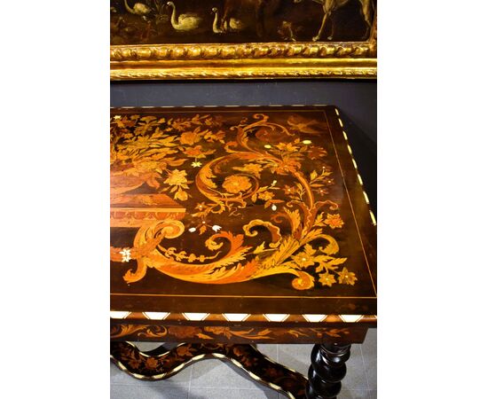 Tavolo/scrittoio Luigi XIV  intarsiato in avorio